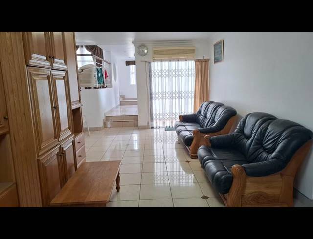 3 BEDROOM PROPERTY TO RENT IN SYDENHAM